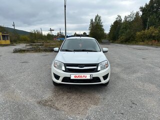 2015 Lada (ВАЗ) Granta I, белый, 250000 рублей, вид 1