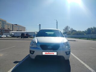 2011 Kia Carens II (UN), серебристый, 730000 рублей, вид 3