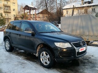 2007 Volkswagen Touareg I Рестайлинг, чёрный, 850000 рублей, вид 3