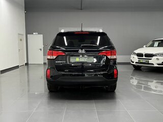 2018 Kia Sorento II Рестайлинг, чёрный, 1910000 рублей, вид 4