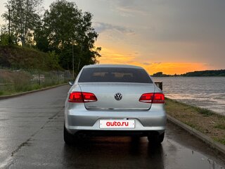 2011 Volkswagen Passat B7, серебристый, 800000 рублей, вид 5