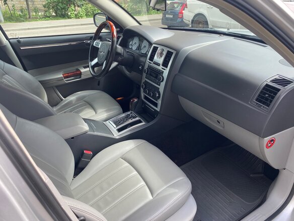 2006 Chrysler 300C I, серый - вид 4