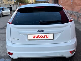 2009 Ford Focus II Рестайлинг, белый, 790000 рублей, вид 3