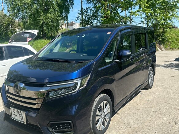 2018 Honda Stepwgn Spada V Рестайлинг, синий, 2600000 рублей