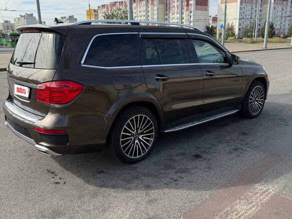 2012 Mercedes-Benz GL-Класс 500 II (X166), коричневый, 2200000 рублей - вид 3