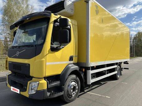 2018 Volvo FL, жёлтый, 5350000 рублей, вид 3