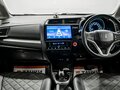 2018 Honda Fit III Рестайлинг, серебристый, 1075000 рублей - вид 9