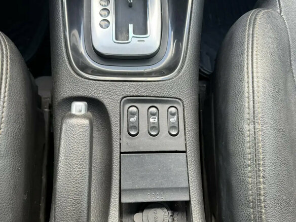 2005 Nissan Primera III (P12), серебристый - вид 14