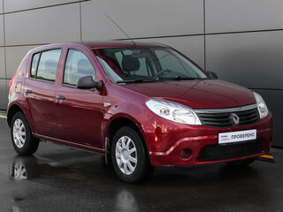 2014 Renault Sandero I, красный, 749000 рублей, вид 3