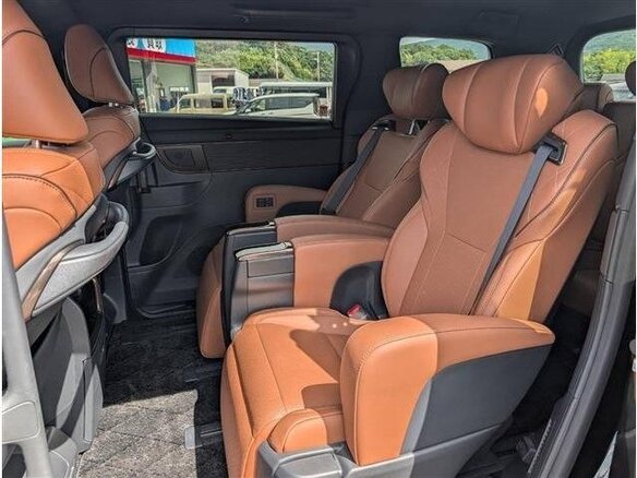 2024 Toyota Vellfire III, чёрный, 7000000 рублей - вид 12