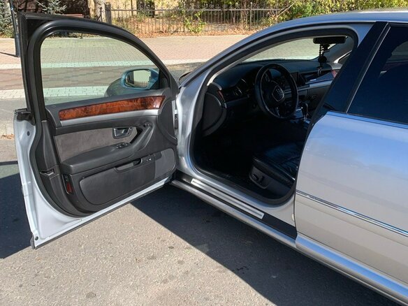 2006 Audi A8 II (D3) Рестайлинг, серый, 880000 рублей - вид 10