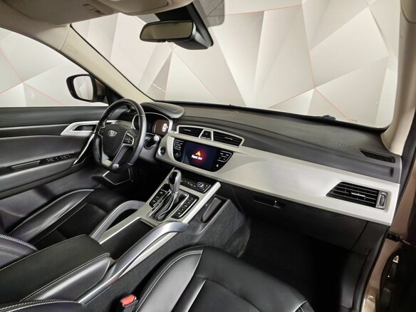 2020 Geely Atlas I, бежевый, 1585000 рублей - вид 11