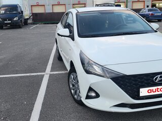 2020 Hyundai Solaris II Рестайлинг, белый, 1170000 рублей, вид 2