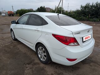 2011 Hyundai Solaris I, белый, 499000 рублей, вид 5
