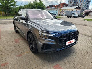 2019 Audi Q8 55 TFSI I (4M), серый, 6000000 рублей, вид 5