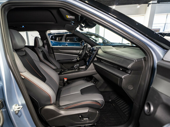2026 Geely Cityray, голубой, 3177741 рублей - вид 12