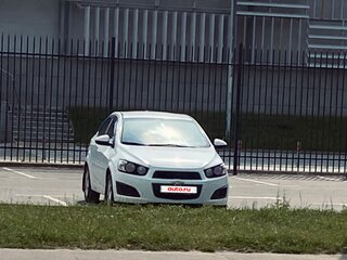 2014 Chevrolet Aveo II, белый, 950000 рублей, вид 5