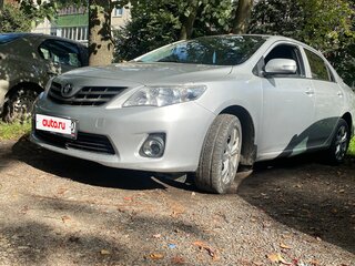 2011 Toyota Corolla X (E140, E150) Рестайлинг, серебристый, 950000 рублей, вид 1