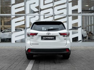 2014 Toyota Highlander III (XU50), белый, 2525000 рублей, вид 4