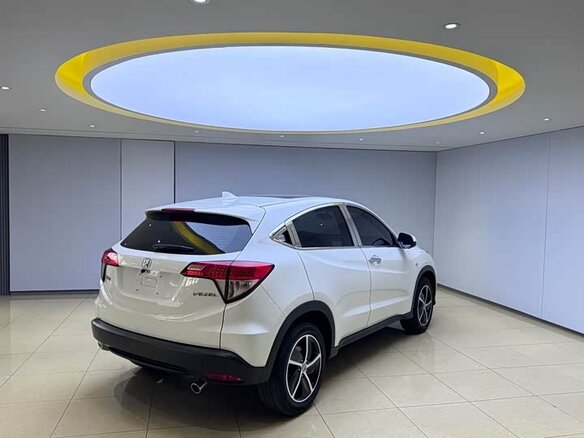 2022 Honda Vezel I Рестайлинг, белый - вид 10