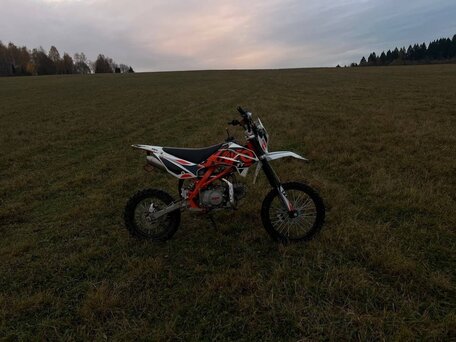 2022 Kayo Basic TT125EM, белый, 70000 рублей, вид 4