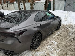 2022 Toyota Camry US Market VIII (XV70) Рестайлинг, серый, 2900000 рублей, вид 2