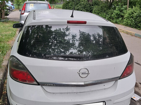 2008 Opel Astra H Рестайлинг, белый, 305000 рублей, вид 3