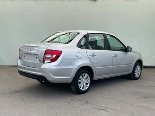 2026 Lada (ВАЗ) Granta I Рестайлинг, серебристый, 1116000 рублей, вид 4