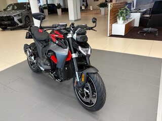 2025 BMW R 1300 R, чёрный, 2670000 рублей, вид 1