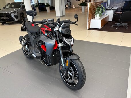 2025 BMW R 1300 R, чёрный, 2670000 рублей, вид 1