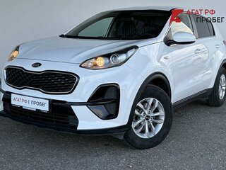 2019 Kia Sportage IV Рестайлинг, белый, 1805000 рублей, вид 1
