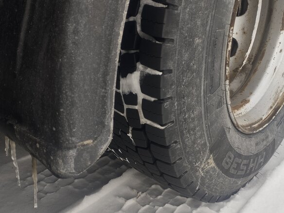 2000 Iveco EuroStar, красный, 1250000 рублей - вид 6
