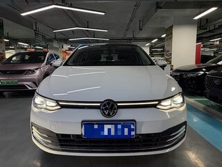 2024 Volkswagen Golf VIII, белый, 1950000 рублей, вид 2