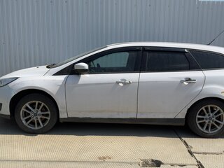 2015 Ford Focus III Рестайлинг, белый, 345000 рублей, вид 3