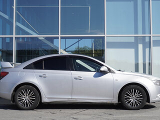 2012 Chevrolet Cruze I, серебристый, 511000 рублей, вид 4