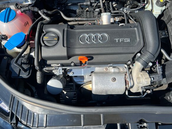 2011 Audi A3 II (8P) Рестайлинг 2, белый - вид 35