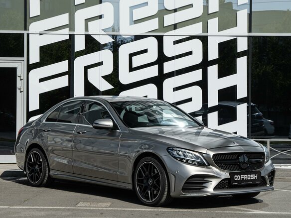 2019 Mercedes-Benz C-Класс 200 IV (W205) Рестайлинг, серебристый, 3130000 рублей