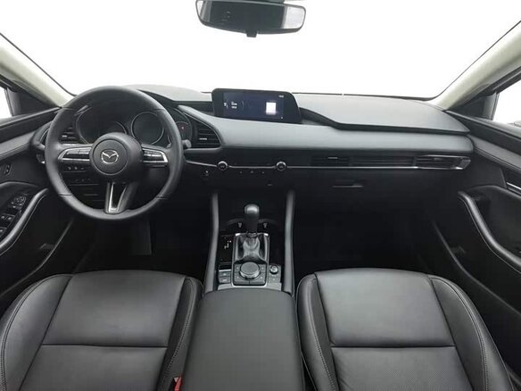 2024 Mazda 3 Axela IV (BP), белый, 2000000 рублей - вид 7