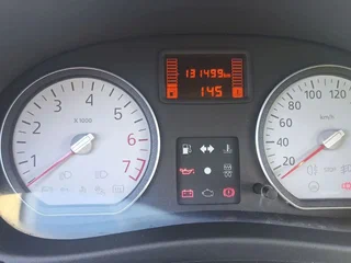 2011 Renault Sandero I, пурпурный, 550000 рублей, вид 5