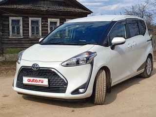 2020 Toyota Sienta II Рестайлинг, белый, 1750000 рублей, вид 5
