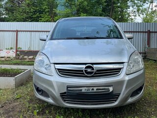 2008 Opel Zafira B Рестайлинг, серебристый, 550000 рублей, вид 1