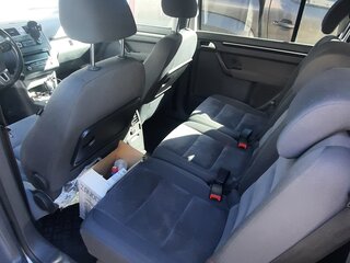 2011 Volkswagen Touran I Рестайлинг 2, серый, 1400000 рублей, вид 5
