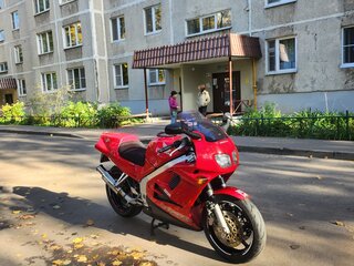 1995 Honda VF 750, красный, 260000 рублей, вид 4