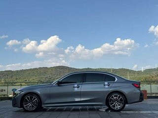 2023 BMW 3 серии Long 320Li VII (G2x) Рестайлинг, серый, 3150002 рублей, вид 3