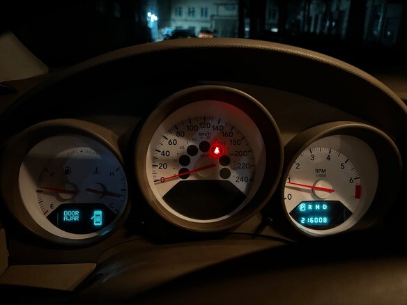 2006 Dodge Caliber I, красный, 390000 рублей - вид 9