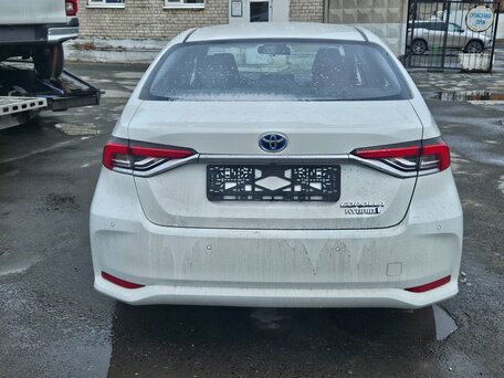 2024 Toyota Corolla Sporty XII (E210), белый, 3500000 рублей, вид 3