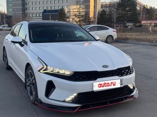 2020 Kia K5 III, белый, 2500000 рублей, вид 3