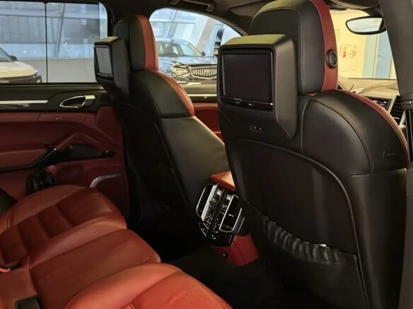 2013 Porsche Cayenne Turbo S II (958), чёрный, 3900000 рублей - вид 18