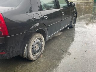 2010 Renault Logan I Рестайлинг, чёрный, 220000 рублей, вид 3