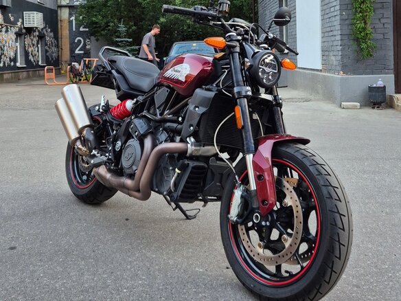 2022 Indian FTR 1200, пурпурный, 1225000 рублей - вид 1
